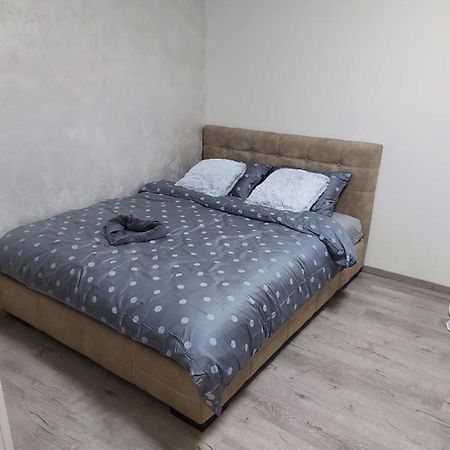 Apartman Mikikiki Belgrad Dış mekan fotoğraf