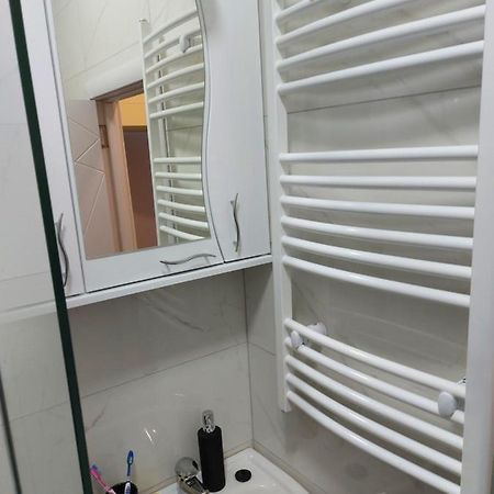 Apartman Mikikiki Belgrad Dış mekan fotoğraf