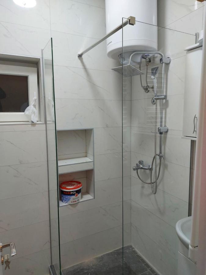 Apartman Mikikiki Belgrad Dış mekan fotoğraf